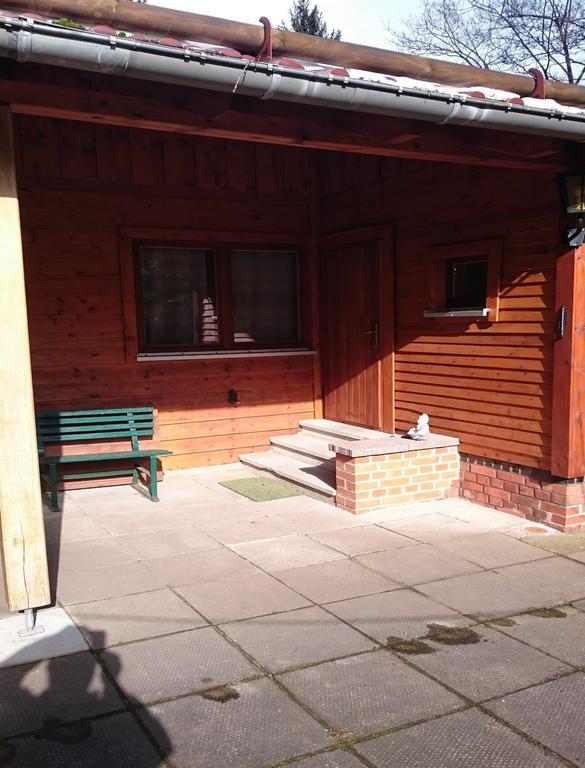 Feriendorf "Am Forsthaus" Mosbach Mosbach  Buitenkant foto